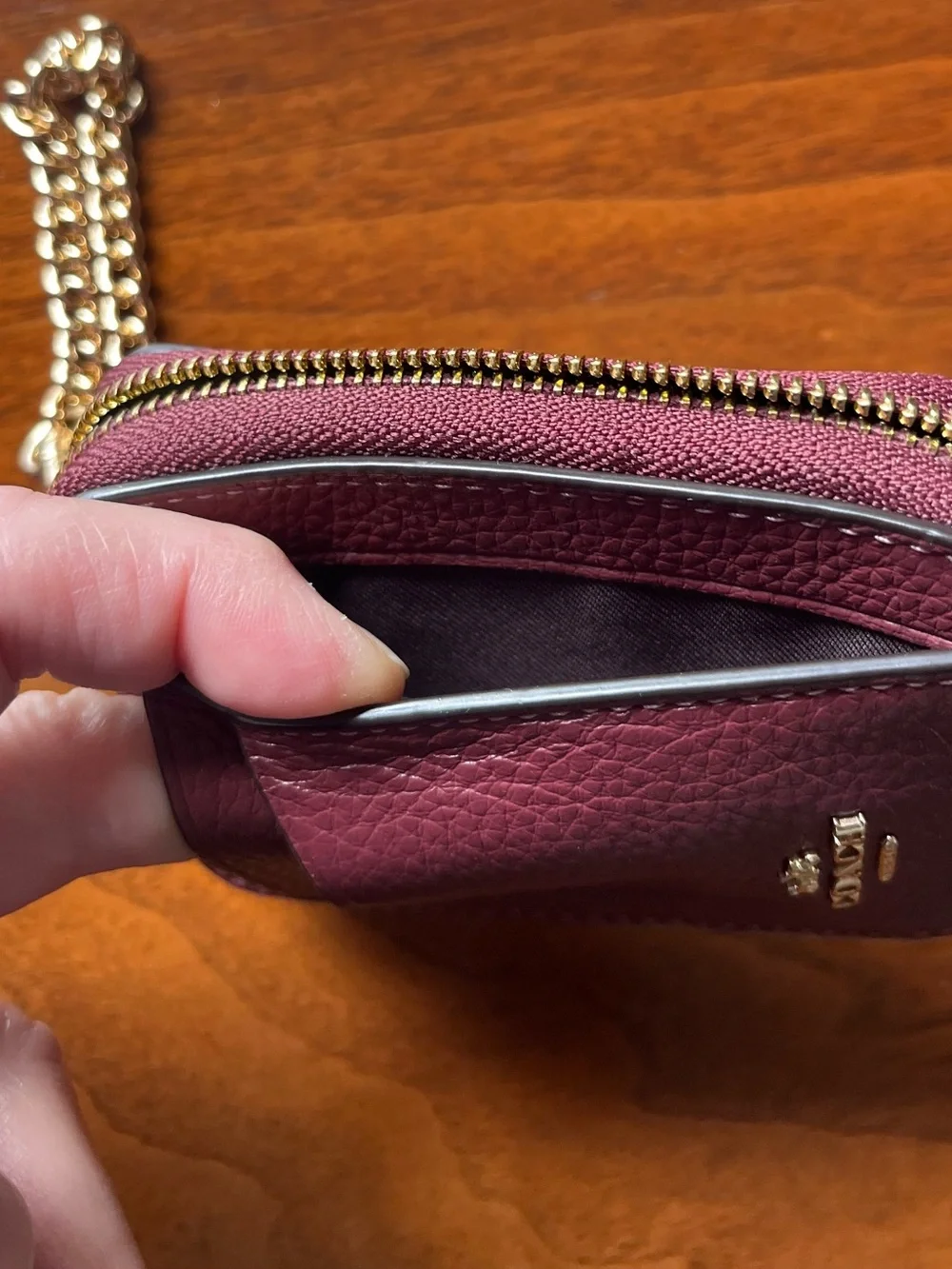 COACH  zip leather card case/ mini wallet/ wristlet in Gold/Wine! Perfect size!